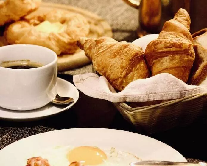 هتل The Brothers Karamazov