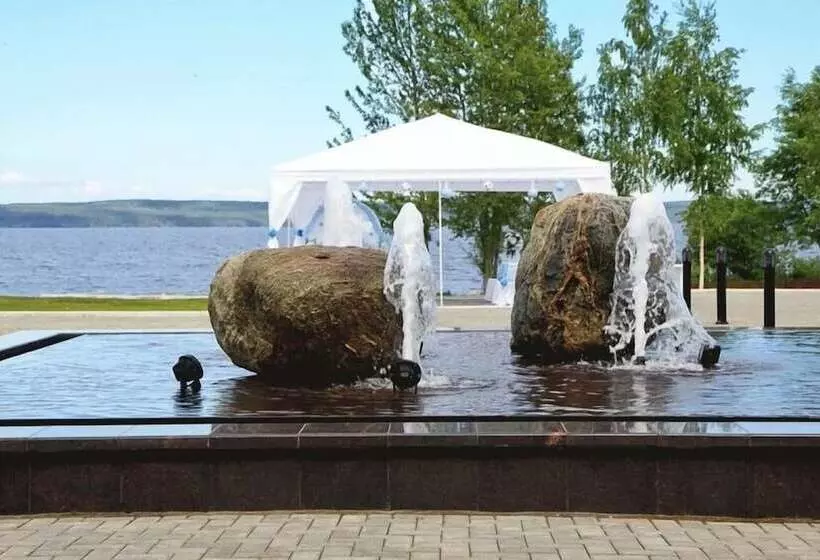 هتل Club Prionezhskiy