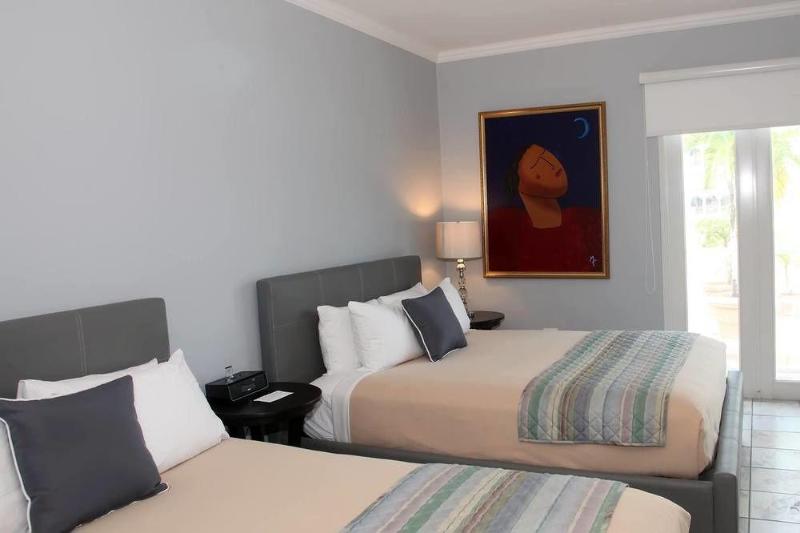 هتل Coral Princess