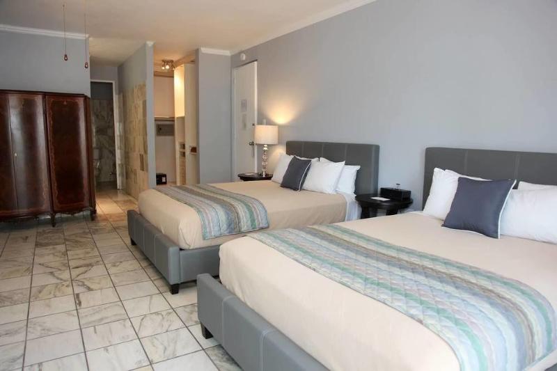 هتل Coral Princess