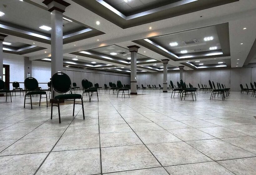 Costa Bahia Hotel & Convention Center