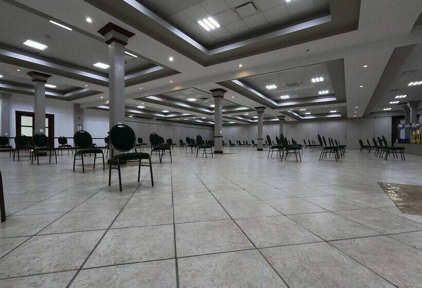 Costa Bahia Hotel & Convention Center