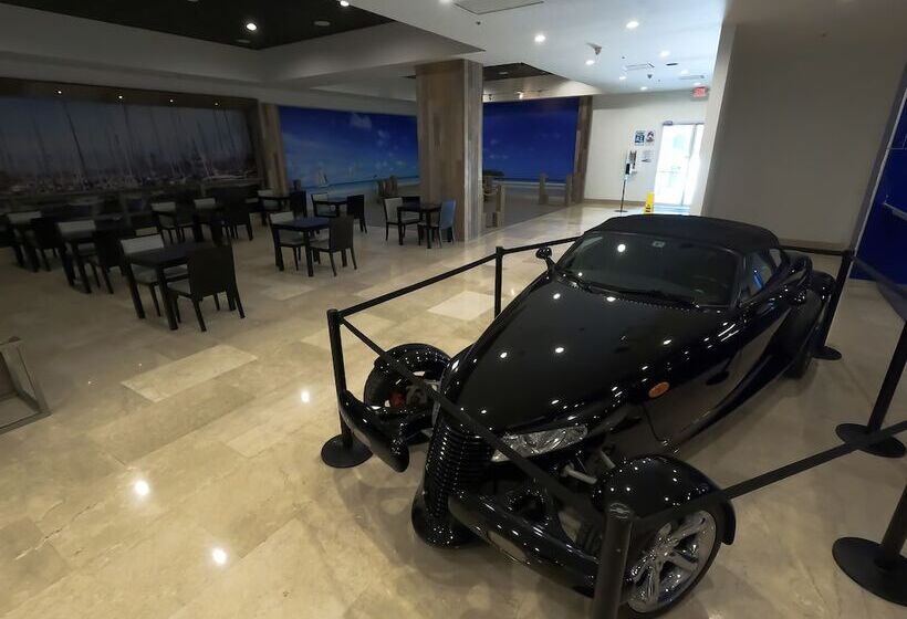 Costa Bahia Hotel & Convention Center