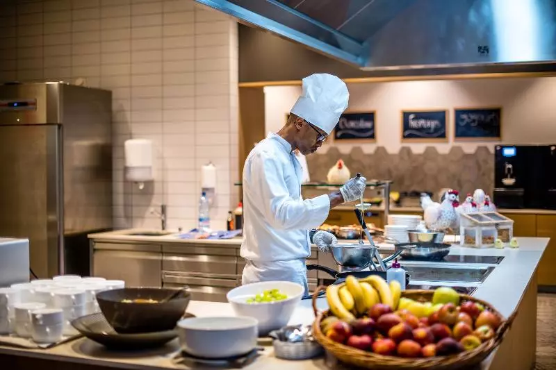 هتل Des Bains De Saillon