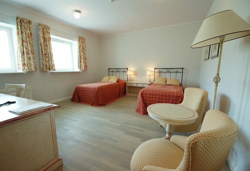 בית מלון כפרי Oliwska Dolina