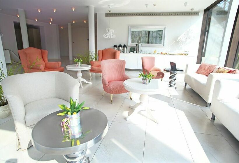 בית מלון כפרי Oliwska Dolina