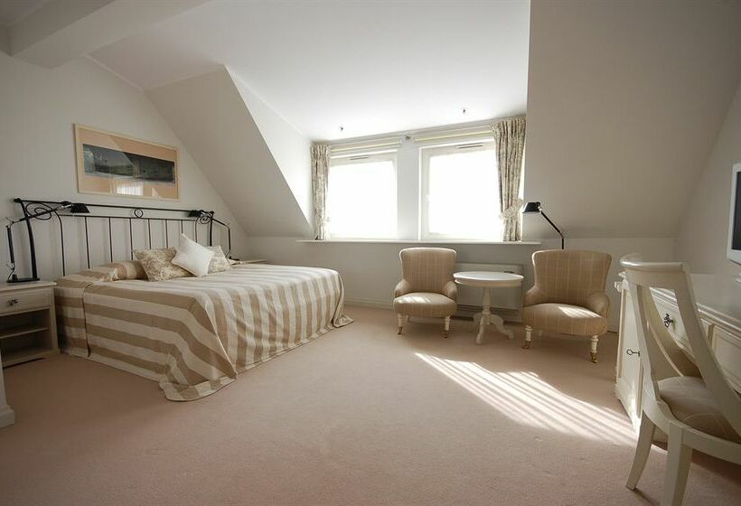 בית מלון כפרי Oliwska Dolina