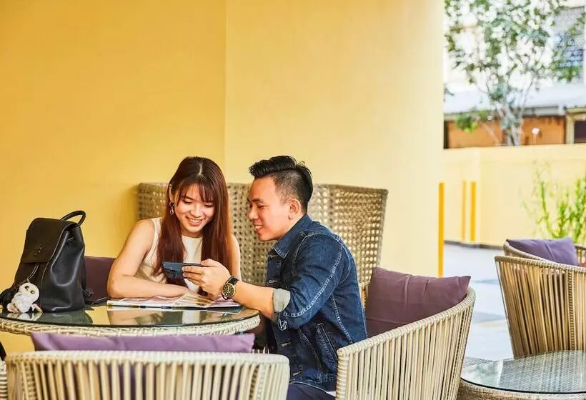 Hotel Ibis Budget Singapore Crystal