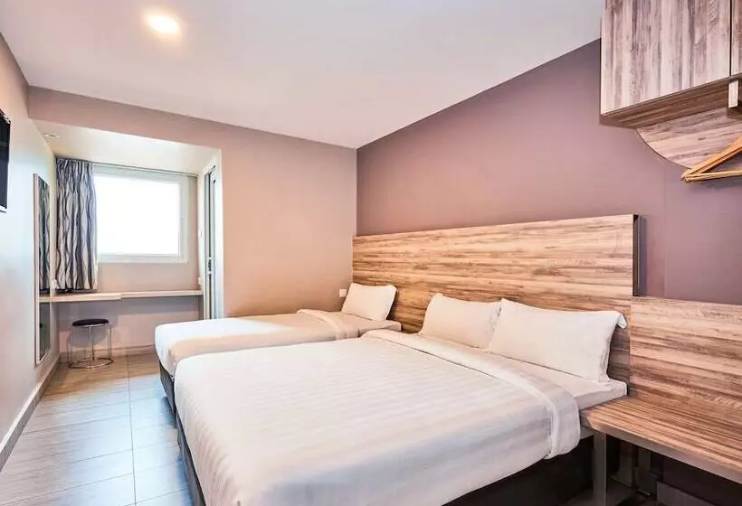 Hotel Ibis Budget Singapore Crystal