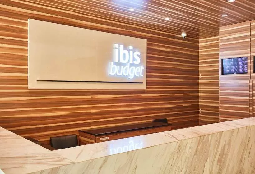 Hotel Ibis Budget Singapore Crystal