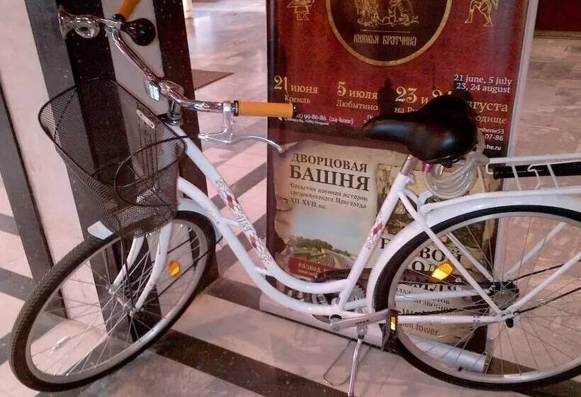 Отель Intourist