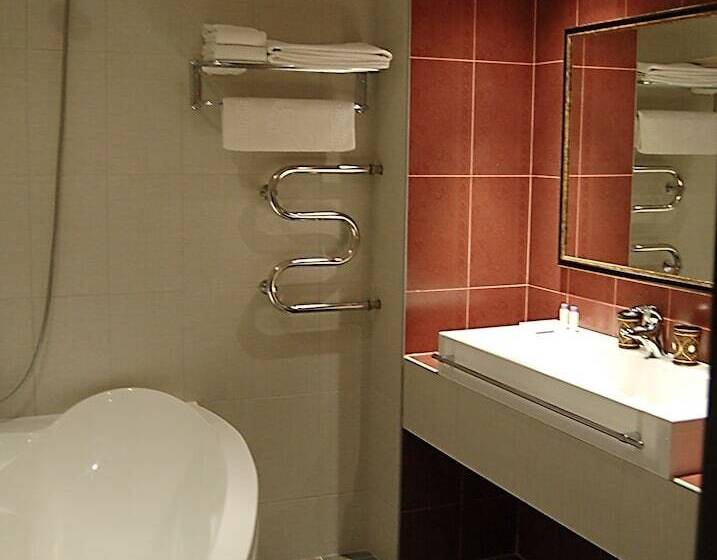 בית מלון כפרי Intourist