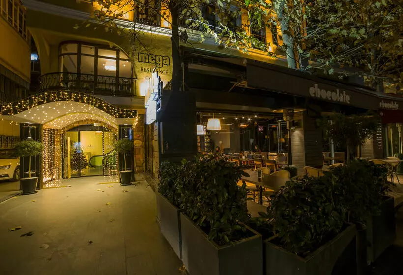 Hotelli Mega Residence &  Nisantasi