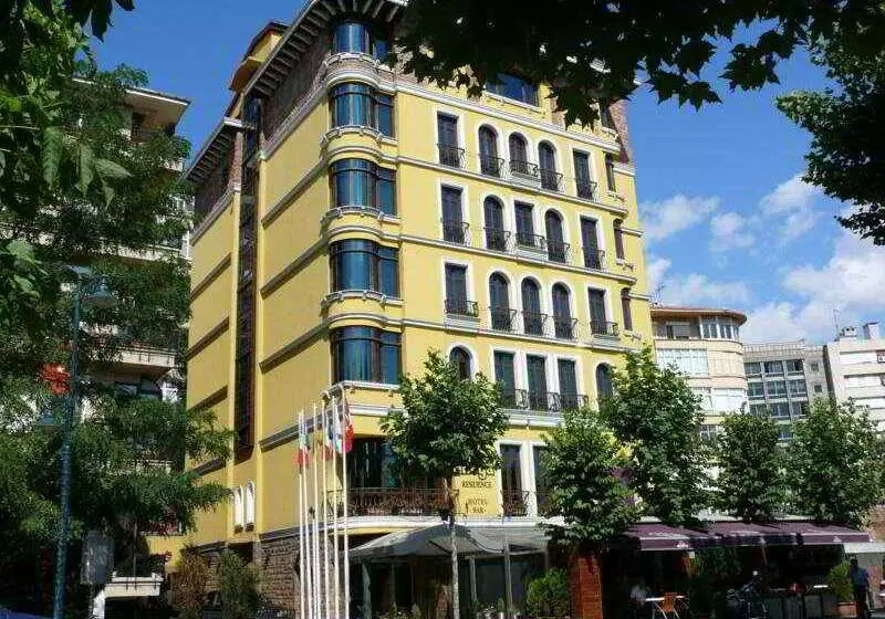 Hotelli Mega Residence &  Nisantasi