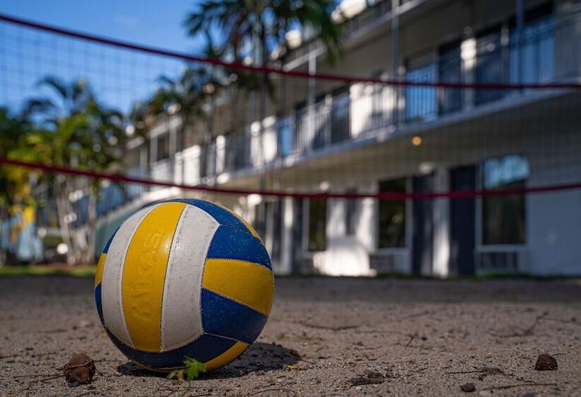 هتل Solace By The Sea