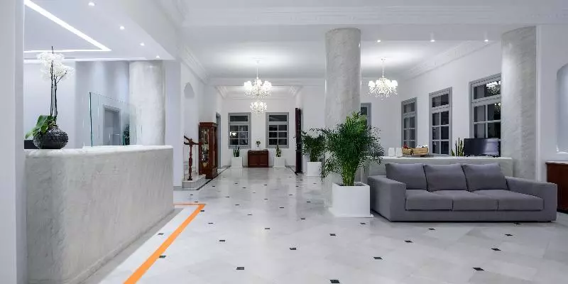 هتل Veggera Beach