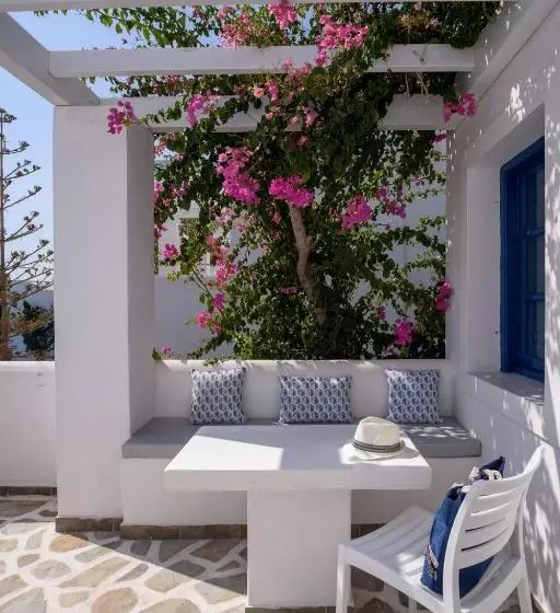 هتل Veggera Beach