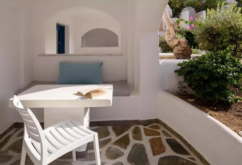 هتل Veggera Beach