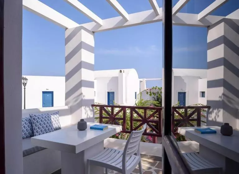 هتل Veggera Beach