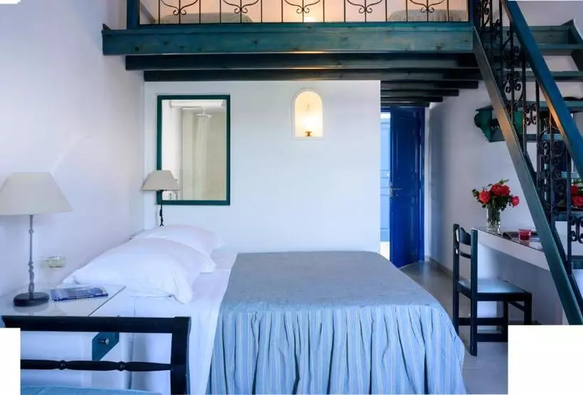 هتل Veggera Beach