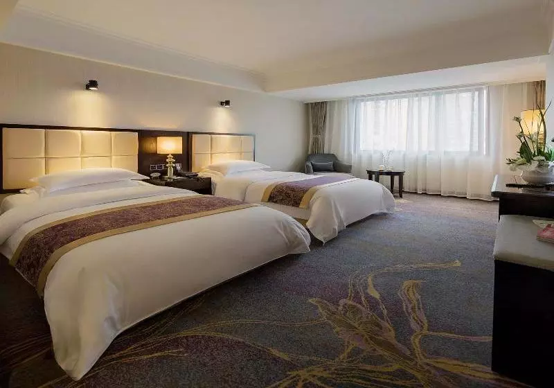 فندق Kunming Wei Long