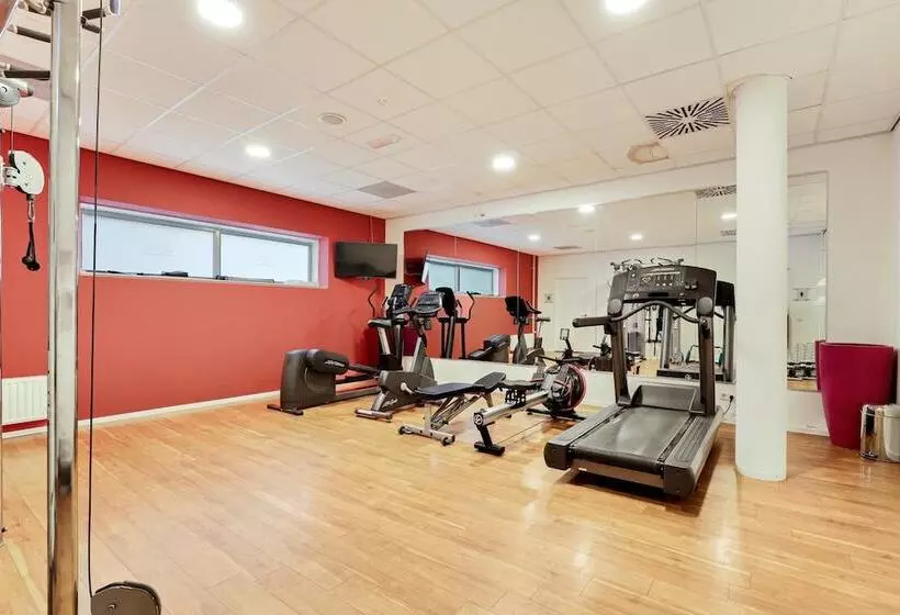 هتل Plaza Premium Grand Winston