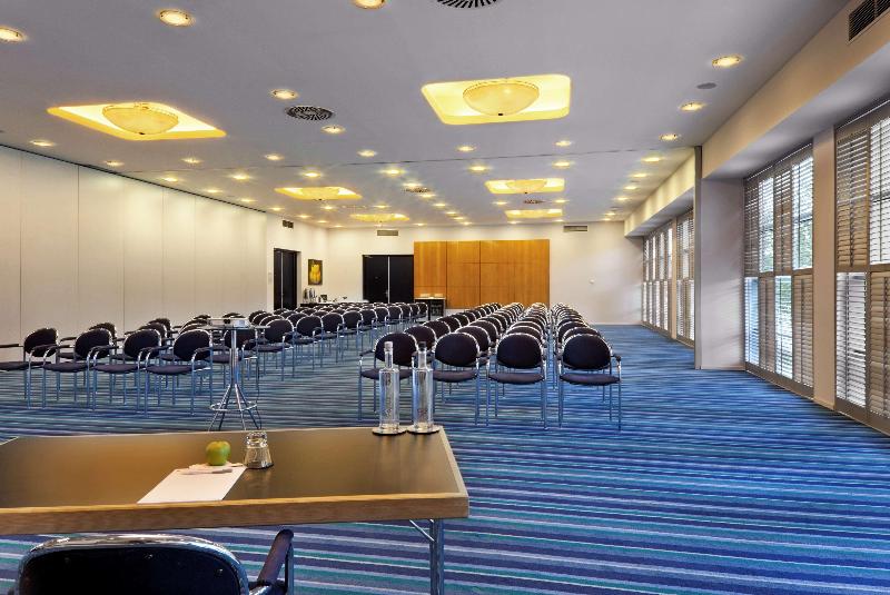 Hotel Plaza Premium Grand Winston