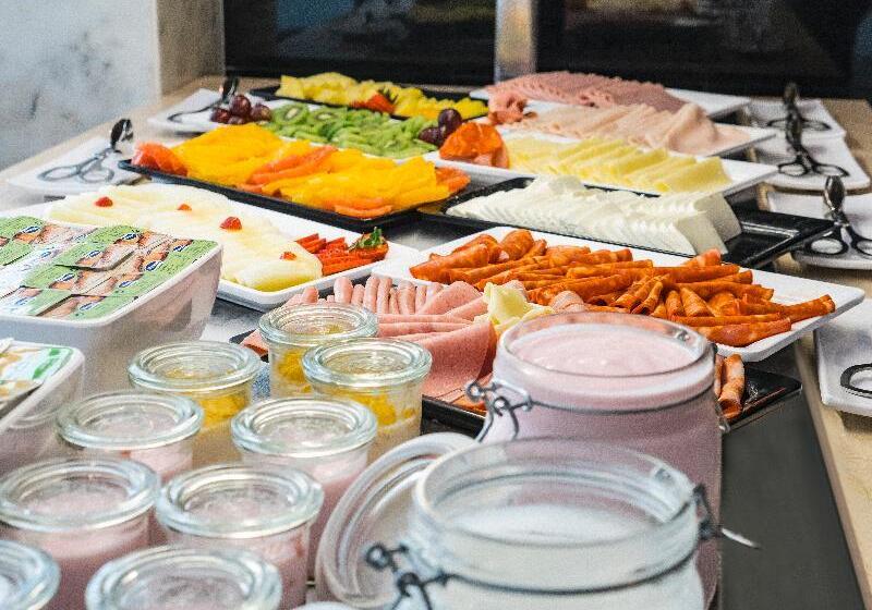 Topazio Vibe Beach Hotel & Apartments Adults Friendly