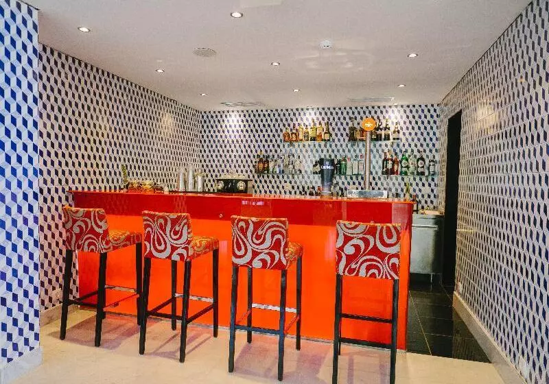 Topazio Vibe Beach Hotel & Apartments   Adults Friendly