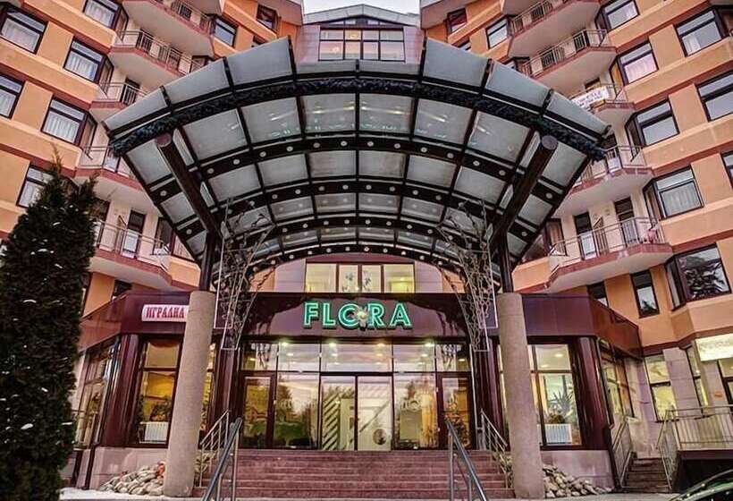 Flora Hotel   Apartments