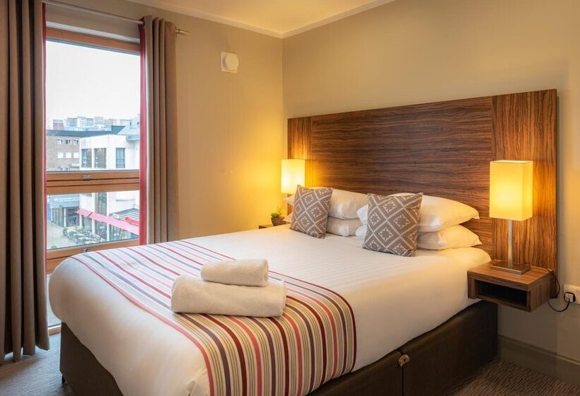 فندق Premier Suites Plus Bristol Cabot Circus