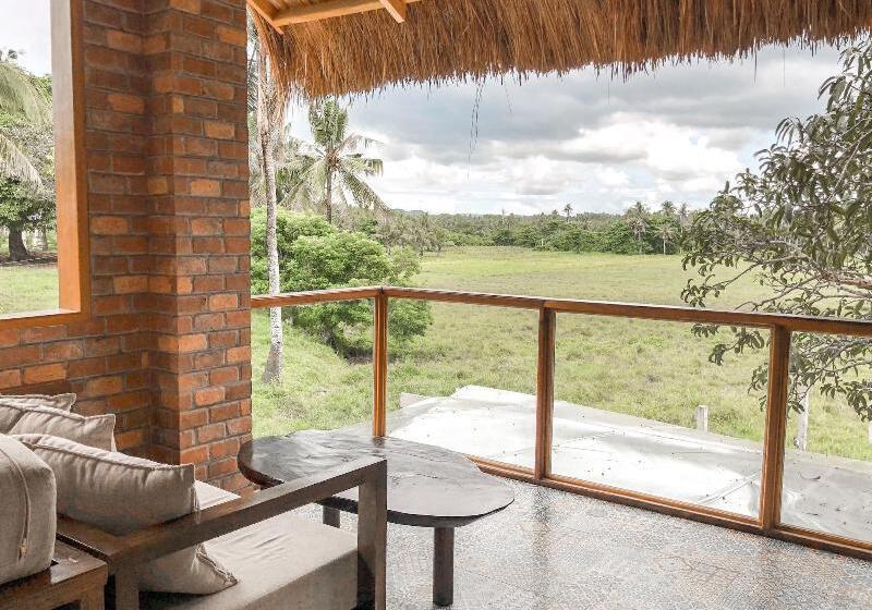 هتل The Hillside Resort Siargao