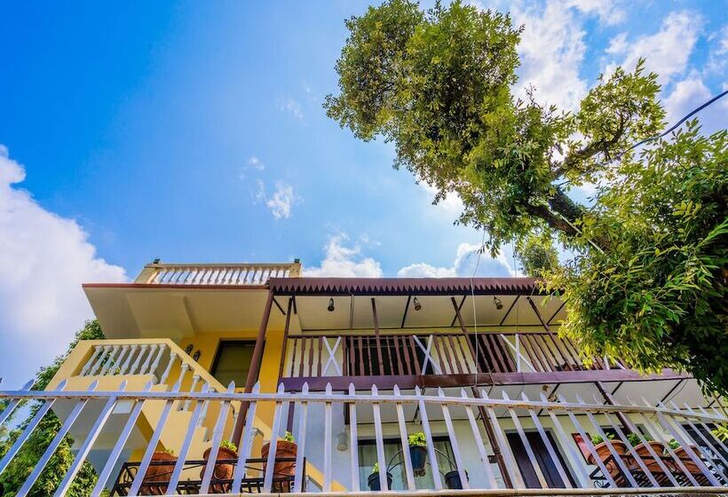 ペンション Devdar Cottage By Oyo Rooms