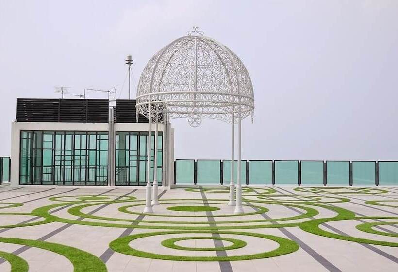 پانسیون Thermospace The Shore