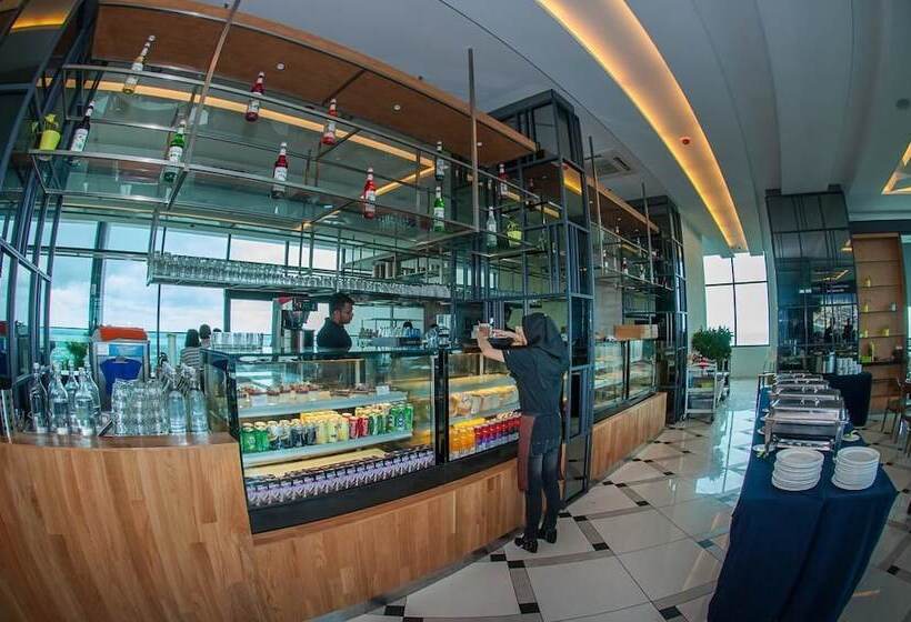 پانسیون Thermospace The Shore