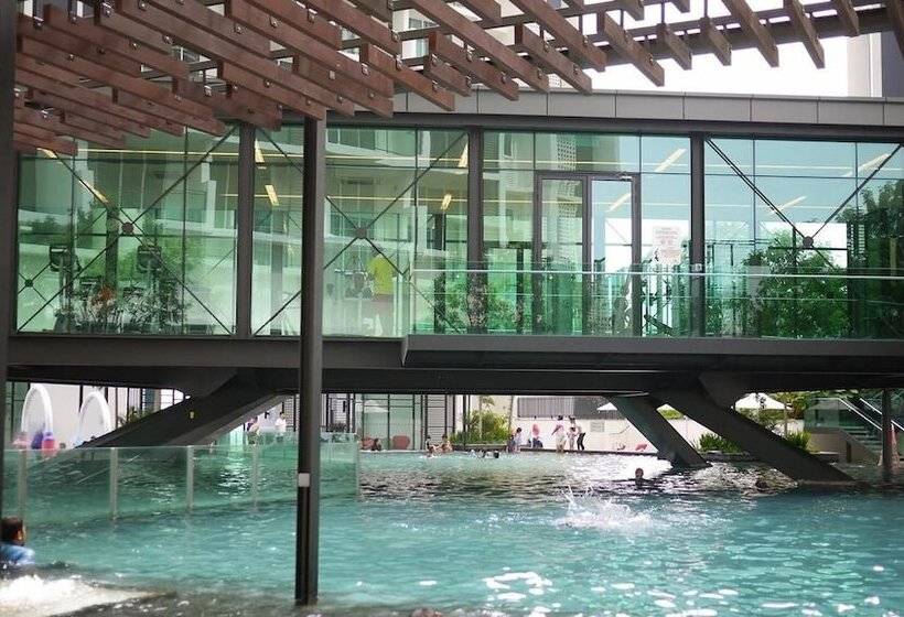 پانسیون Thermospace The Shore