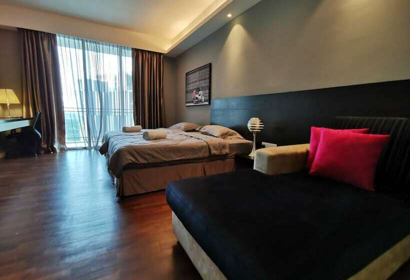 پانسیون Thermospace The Shore