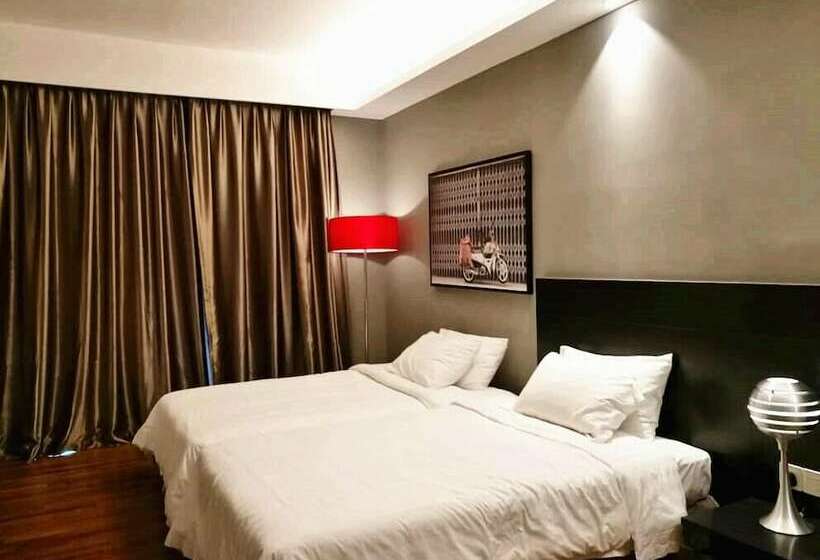 پانسیون Thermospace The Shore