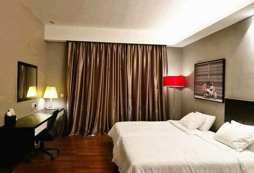 پانسیون Thermospace The Shore