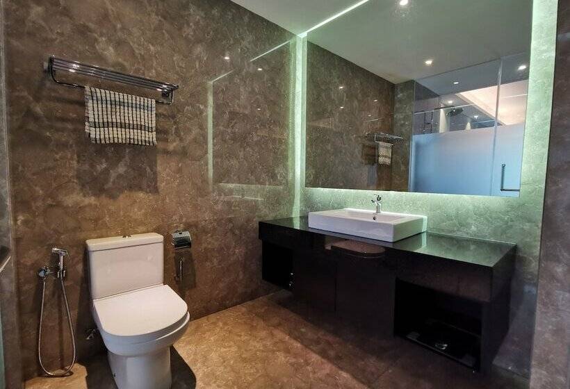 پانسیون Thermospace The Shore