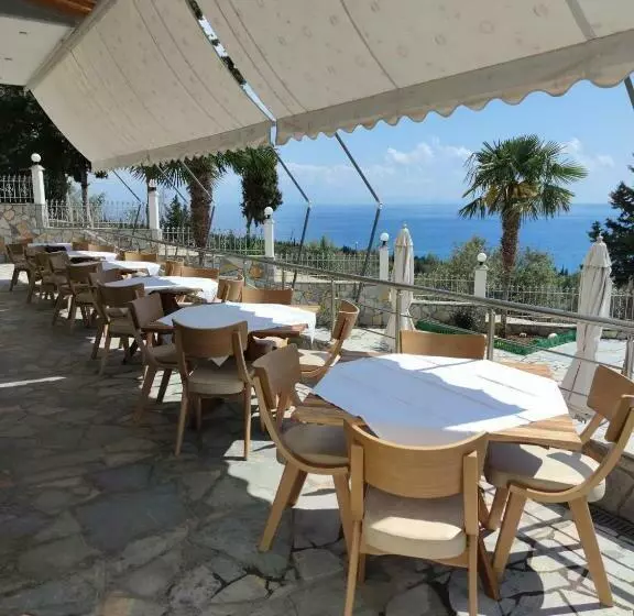 تختخواب و صبحانه Perivolos Apartments