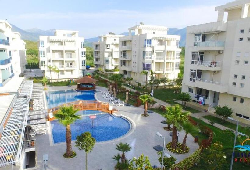 호텔 Tirana Resort Radhime
