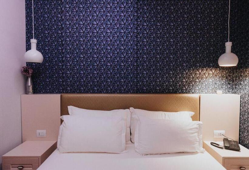 호텔 Tirana Resort Radhime