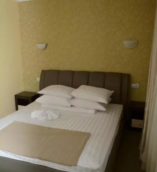 Majatalo Guest House At Lesya Ukrainka