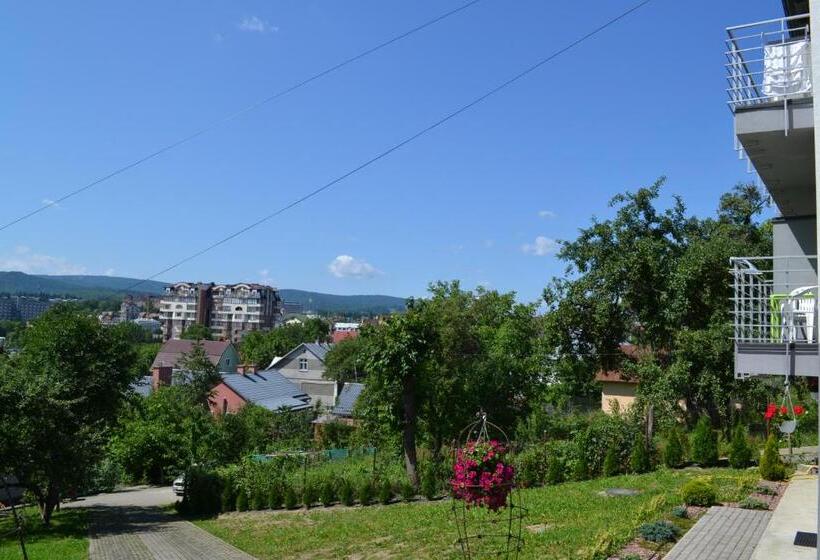 پانسیون Guest House At Lesya Ukrainka