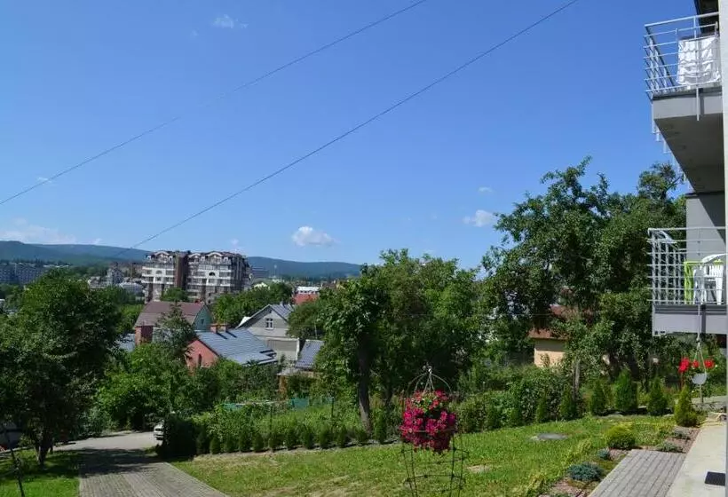 Majatalo Guest House At Lesya Ukrainka