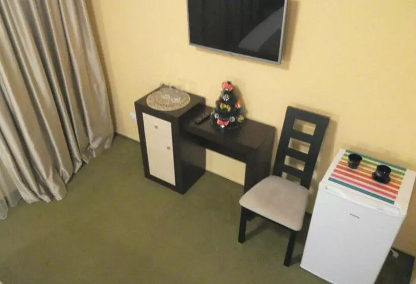 Majatalo Guest House At Lesya Ukrainka