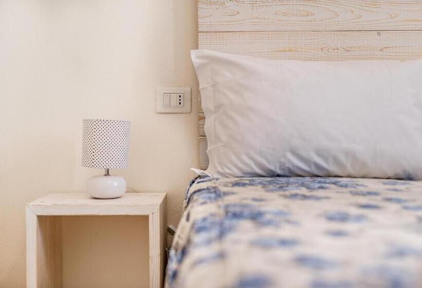 ペンション Lia Apartment