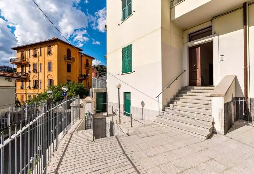 پانسیون Lia Apartment