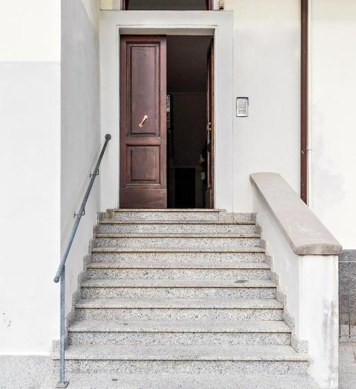 ペンション Lia Apartment